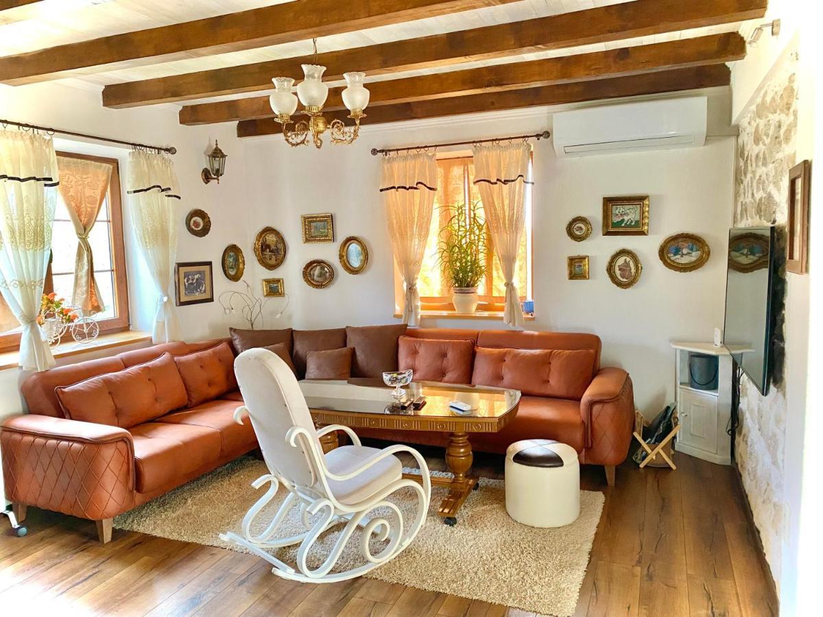 Silent Village Villa With Swimming Pool Мостар Экстерьер фото